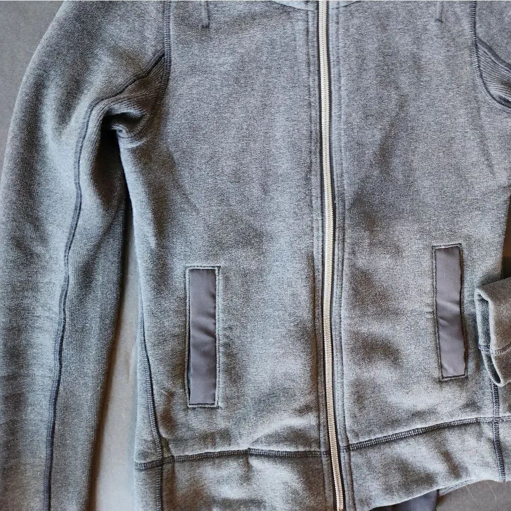 Lululemon Grey Thick Jacket - Picture 4 of 12